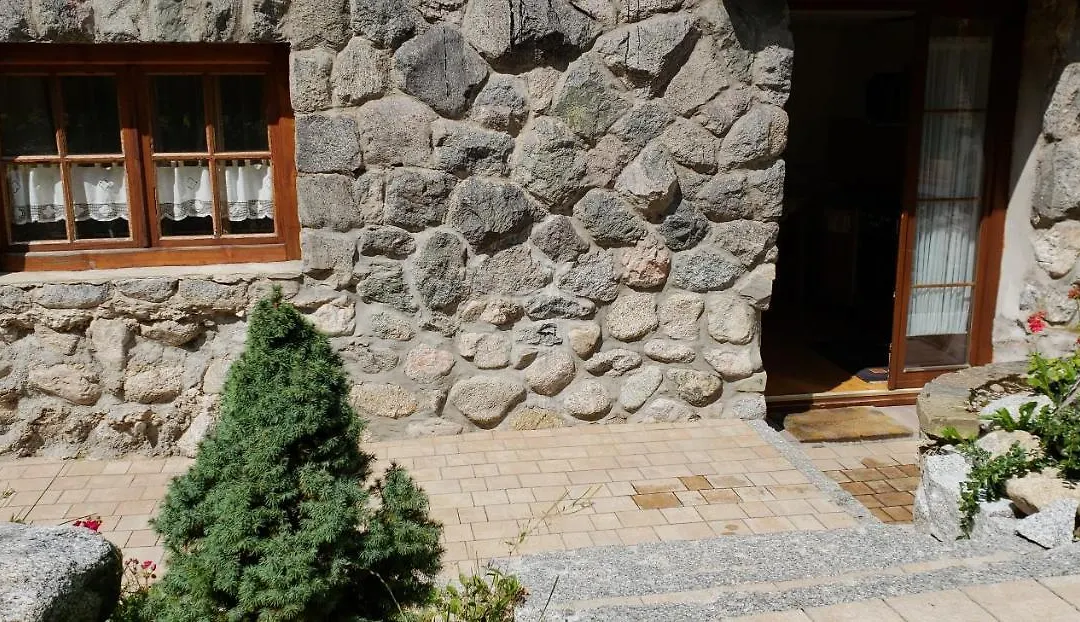 Pokoje i Apartamenty Centrum - Willa Bajeczka-1
